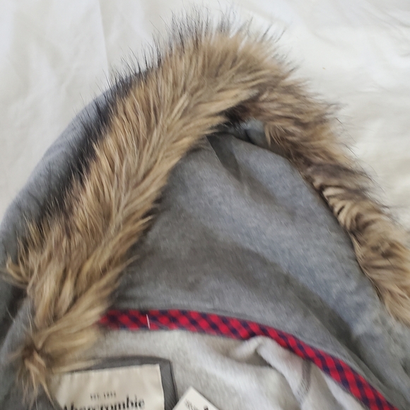 Jacket - Picture 9 of 12